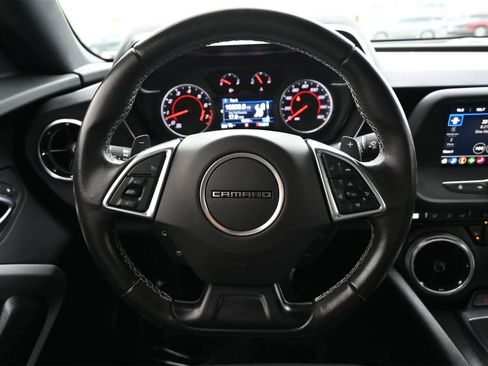 Used 2022 Chevrolet Camaro LT image 9