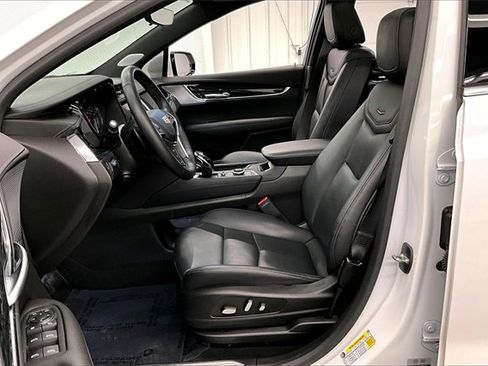 Used 2023 Cadillac XT5 Premium Luxury w/ Technology Package image 21