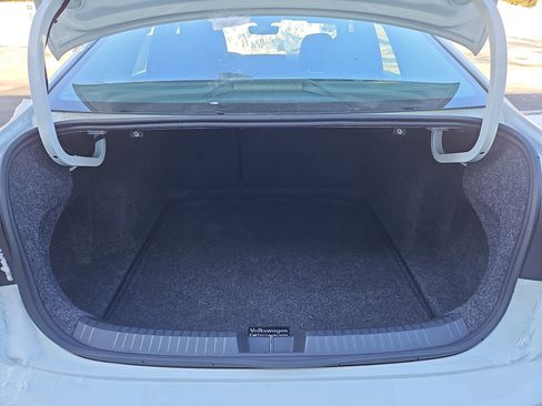 Certified 2024 Volkswagen Jetta S image 28