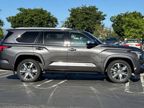 Used 2023 Toyota Sequoia Capstone AWD/4WD image 3