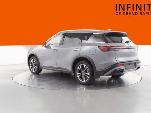 Used 2025 INFINITI QX60 Luxe AWD/4WD image 5