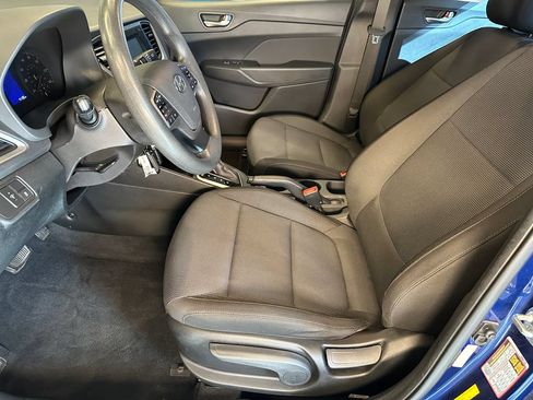 Used 2019 Hyundai Accent SE FWD image 38
