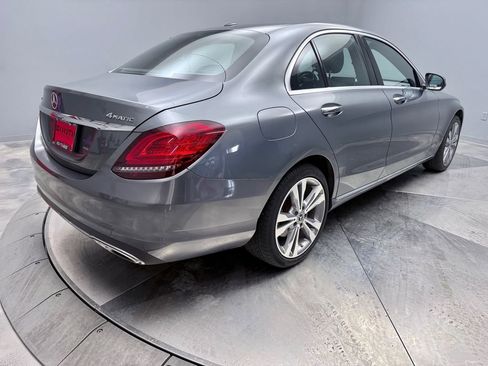 Used 2019 Mercedes-Benz C 300 4MATIC Sedan image 5