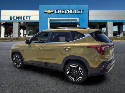 Used 2024 Kia Seltos SX w/ SX Sunroof Package AWD/4WD image 5