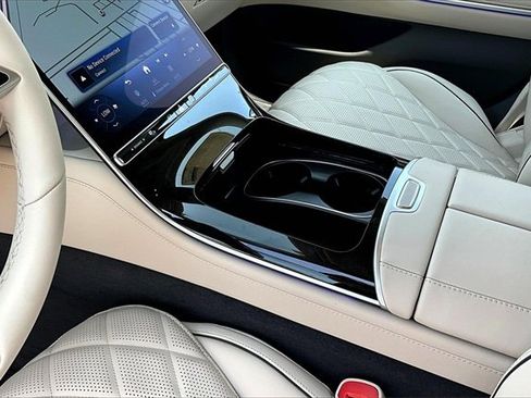 New 2025 Mercedes-Benz S 580 4MATIC Sedan image 11