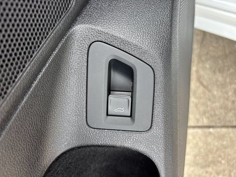 Used 2023 Volkswagen Arteon SEL Premium AWD/4WD image 23