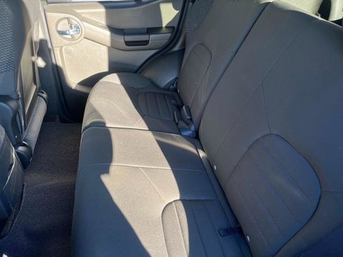 Used 2014 Nissan Xterra PRO-4X image 13