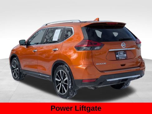 Used 2020 Nissan Rogue SL w/ Premium Package image 11