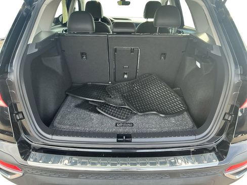 Used 2024 Volkswagen Taos SE image 20