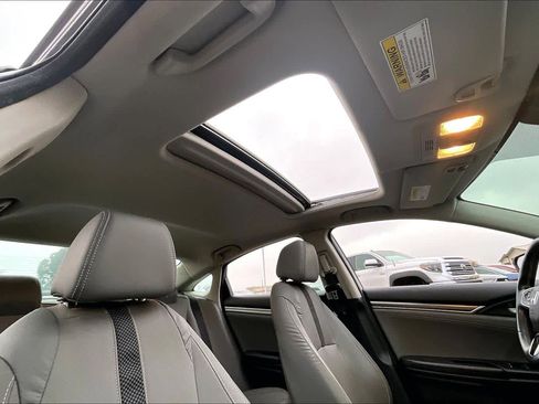 Used 2020 Honda Civic EX-L image 24