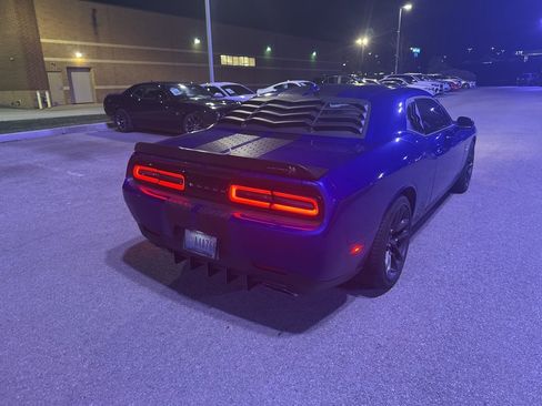 Used 2021 Dodge Challenger R/T Scat Pack w/ Shaker Package image 5