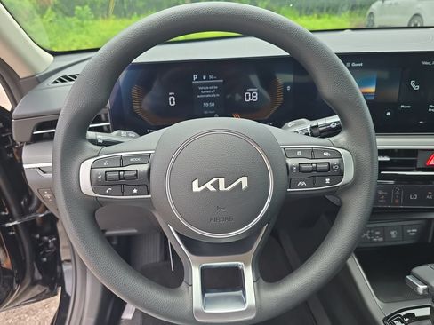 New 2026 Kia K5 LXS FWD image 27