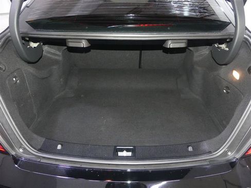 Used 2009 Mercedes-Benz C 63 AMG Sedan image 9