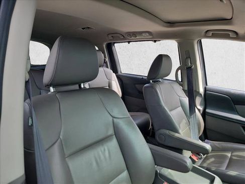 Used 2014 Honda Odyssey EX-L image 15