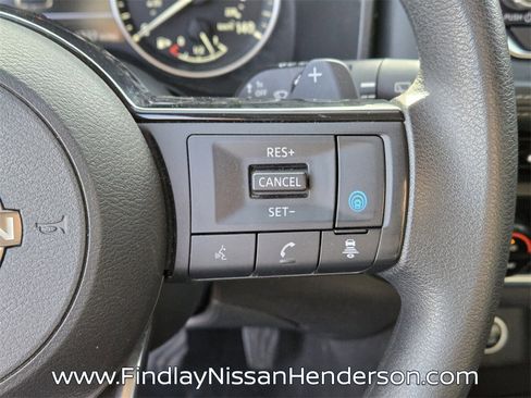 Used 2023 Nissan Rogue SV image 25