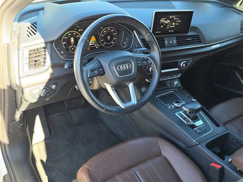 Used 2020 Audi Q5 e Prestige w/ Prestige Package image 20