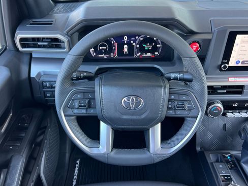 New 2026 Toyota Camry SE FWD image 15
