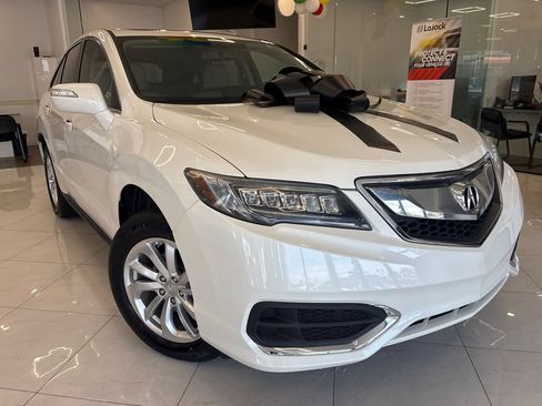 Used 2018 Acura RDX AWD w/ Technology Package image 3