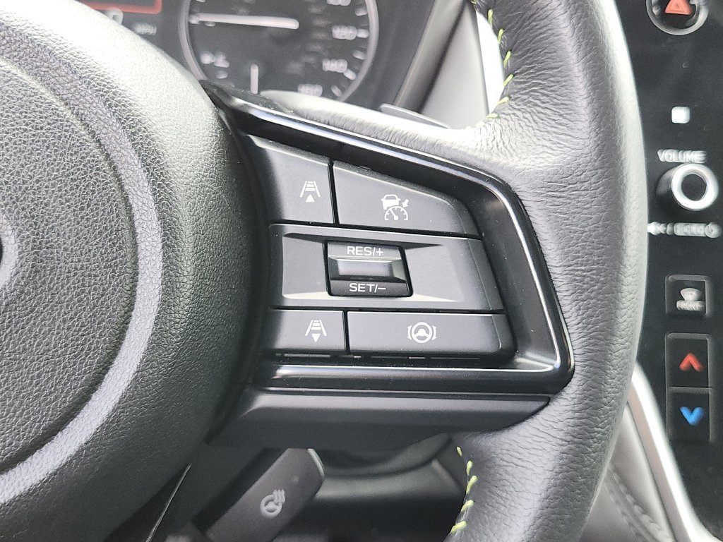 Certified 2025 Subaru Outback Onyx Edition AWD/4WD image 29