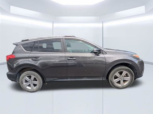 Used 2015 Toyota RAV4 XLE FWD image 3