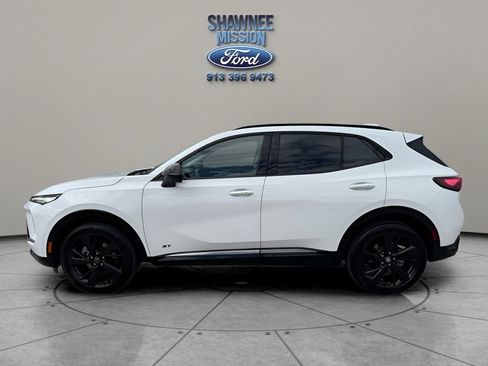 Used 2024 Buick Envision Sport Touring image 8