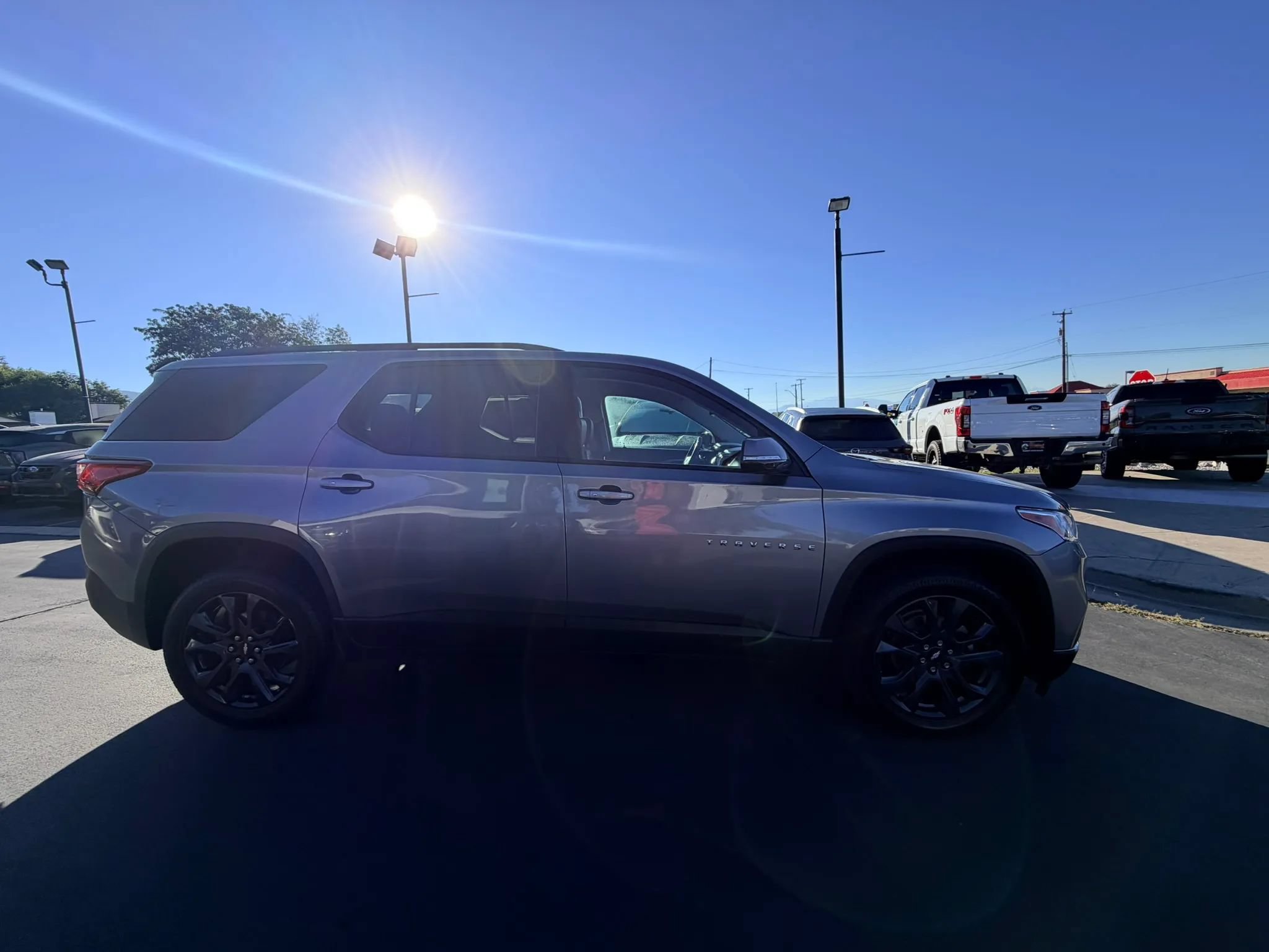 Used 2020 Chevrolet Traverse RS AWD/4WD image 2