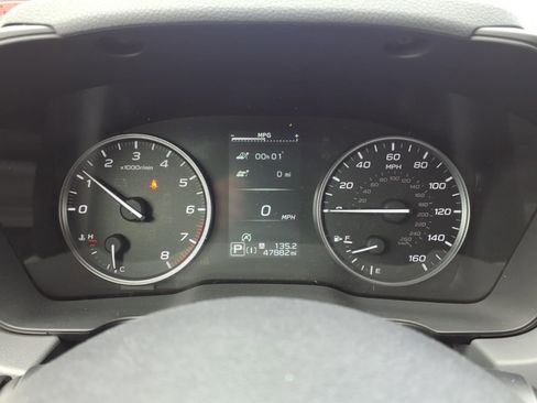 Certified 2024 Subaru Crosstrek 2.0i Premium AWD/4WD image 9