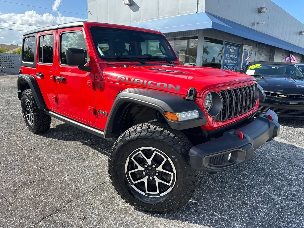 Used 2026 Jeep Wrangler Unlimited Rubicon AWD/4WD image 3