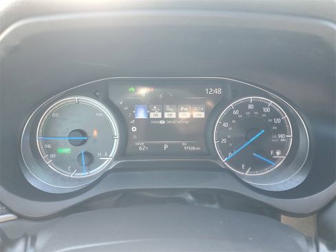 Used 2021 Toyota Venza XLE w/ Softex Package image 23