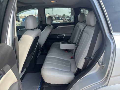 Used 2012 Chevrolet Captiva Sport LTZ AWD/4WD image 9