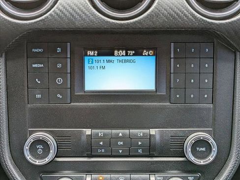 Used 2021 Ford Mustang Coupe image 12