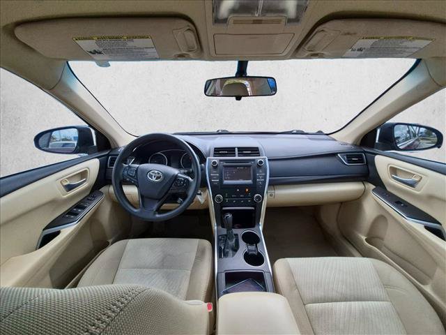 Used 2016 Toyota Camry LE FWD image 14