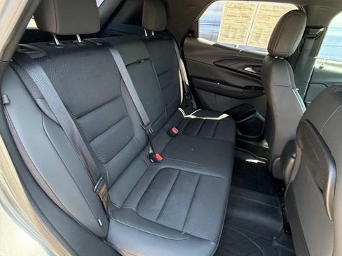 Used 2023 Chevrolet TrailBlazer RS w/ Sun and Liftgate Package AWD/4WD image 12