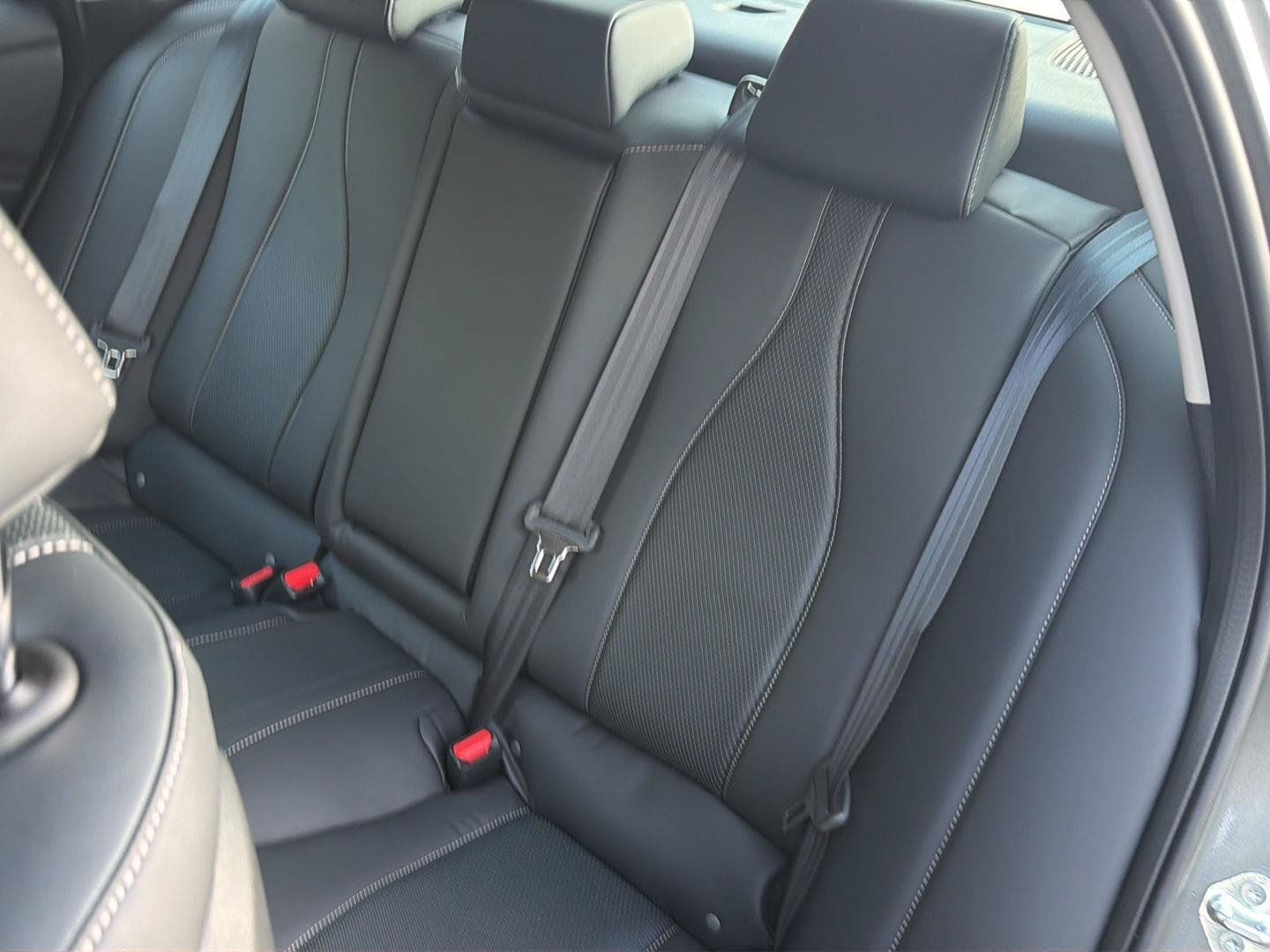 Used 2025 Acura TLX w/ Technology Package FWD image 30