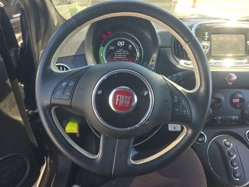 Used 2019 FIAT 500 e FWD image 6