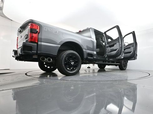 New 2026 Ford F350 XLT w/ XLT Premium Package AWD/4WD image 40