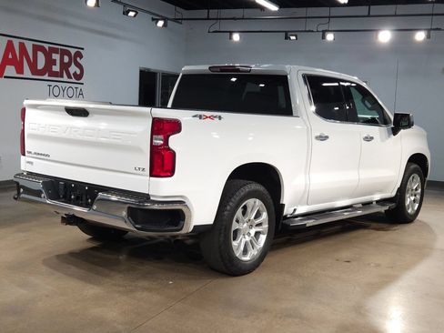 Used 2023 Chevrolet Silverado 1500 LTZ AWD/4WD image 7