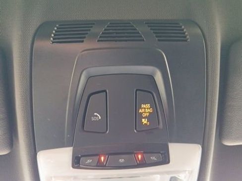 Used 2018 BMW X2 sDrive28i image 23