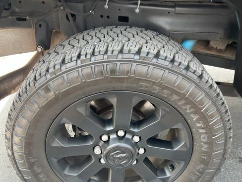 Used 2022 RAM 2500 Laramie w/ Night Edition AWD/4WD image 27