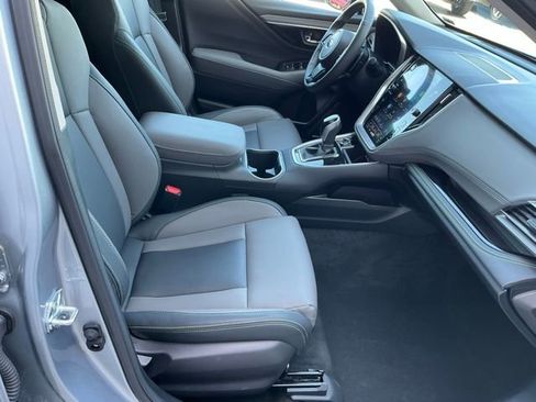 Used 2025 Subaru Outback Onyx Edition AWD/4WD image 20