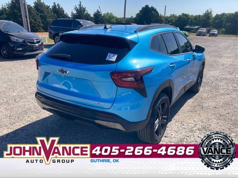 Used 2025 Chevrolet Trax ACTIV w/ Driver Confidence Package FWD image 7