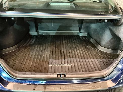 Used 2021 Toyota Camry SE w/ Cold Weather Package image 22