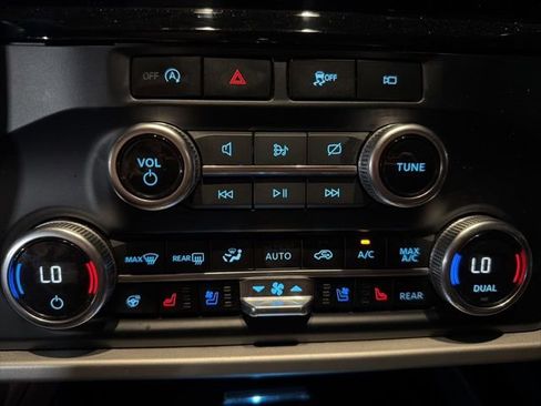 Certified 2024 Ford Expedition Max Limited image 31