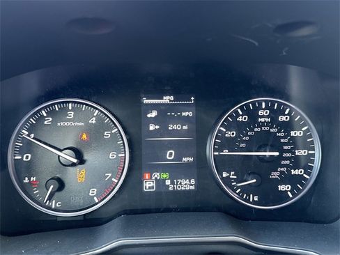 Used 2024 Subaru Outback Limited image 16