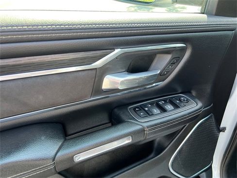 Used 2024 RAM 1500 Laramie image 13