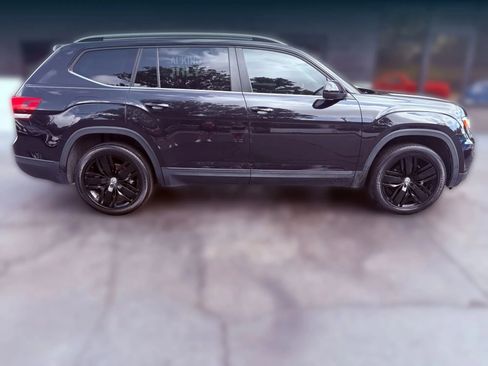 Used 2019 Volkswagen Atlas SE w/ Towing Package image 6