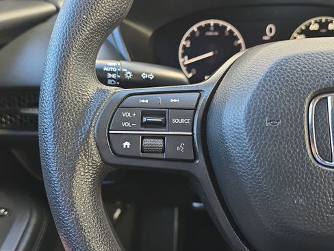 Certified 2023 Honda HR-V LX image 19