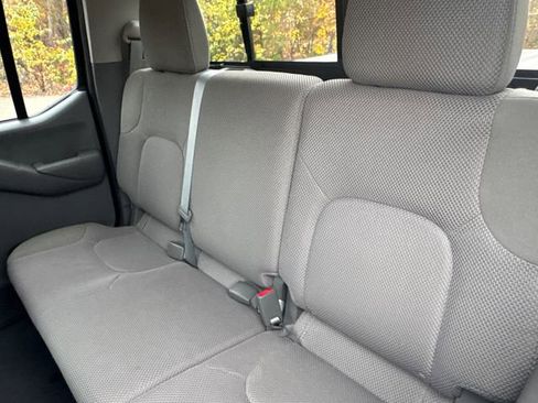 Used 2017 Nissan Frontier SV w/ SV Value Truck Package image 37