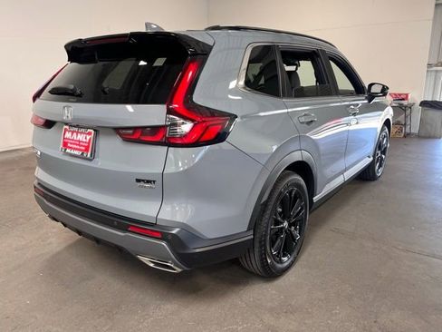 Used 2025 Honda CR-V Sport Touring image 3