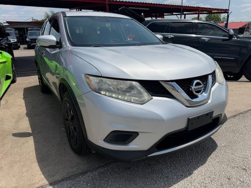Used 2015 Nissan Rogue S AWD/4WD image 8